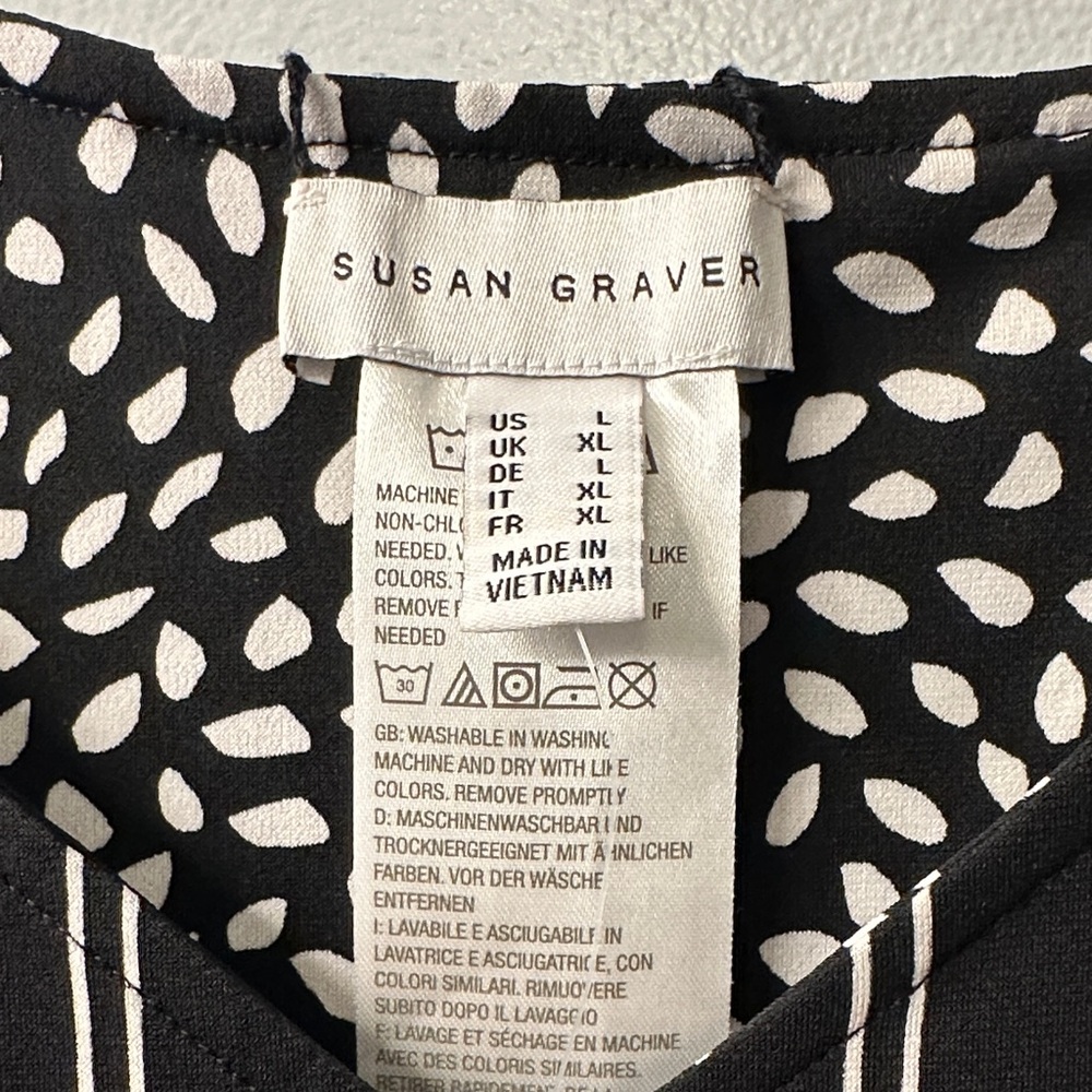 Susan Graver Black and White Reversible Tank Top - Picture 2 of 4